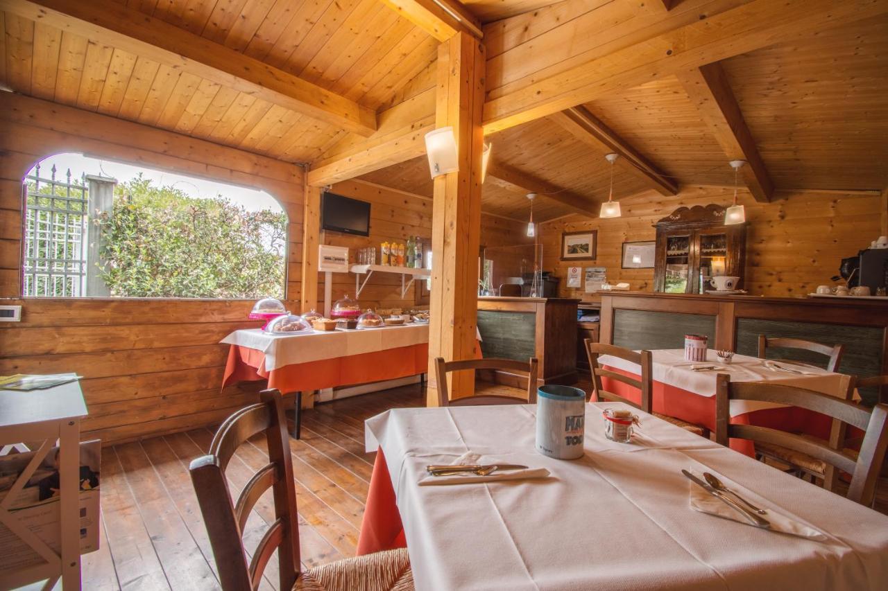 Casa Vacanze Vecchio Granaio Magione Buitenkant foto