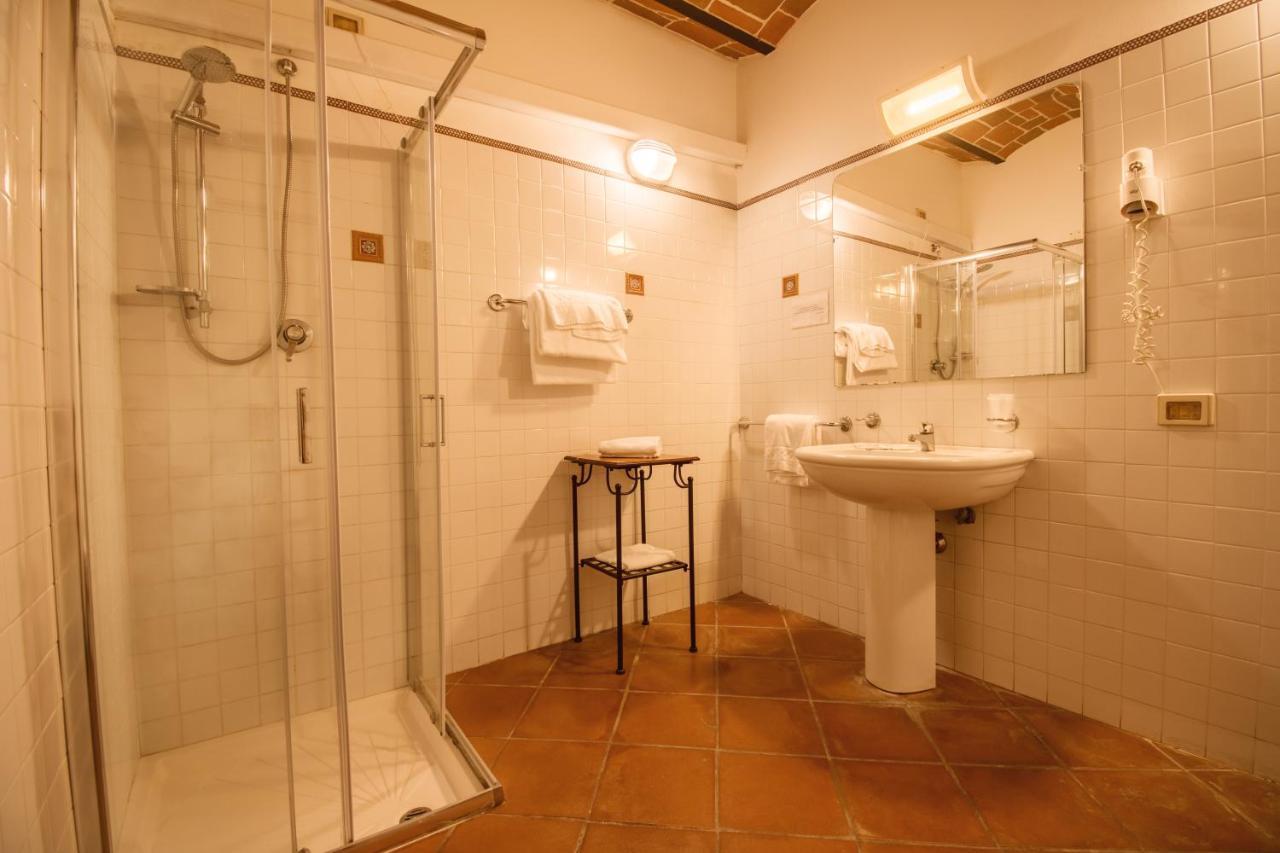 Casa Vacanze Vecchio Granaio Magione Buitenkant foto