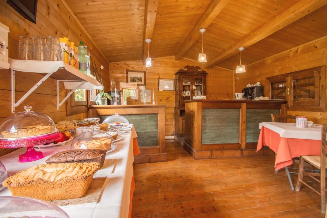 Casa Vacanze Vecchio Granaio Magione Buitenkant foto