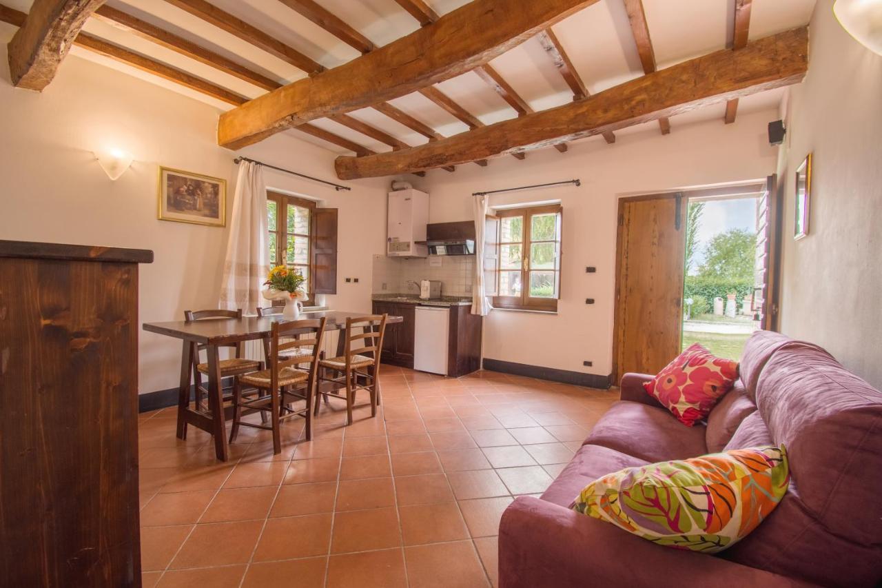 Casa Vacanze Vecchio Granaio Magione Buitenkant foto