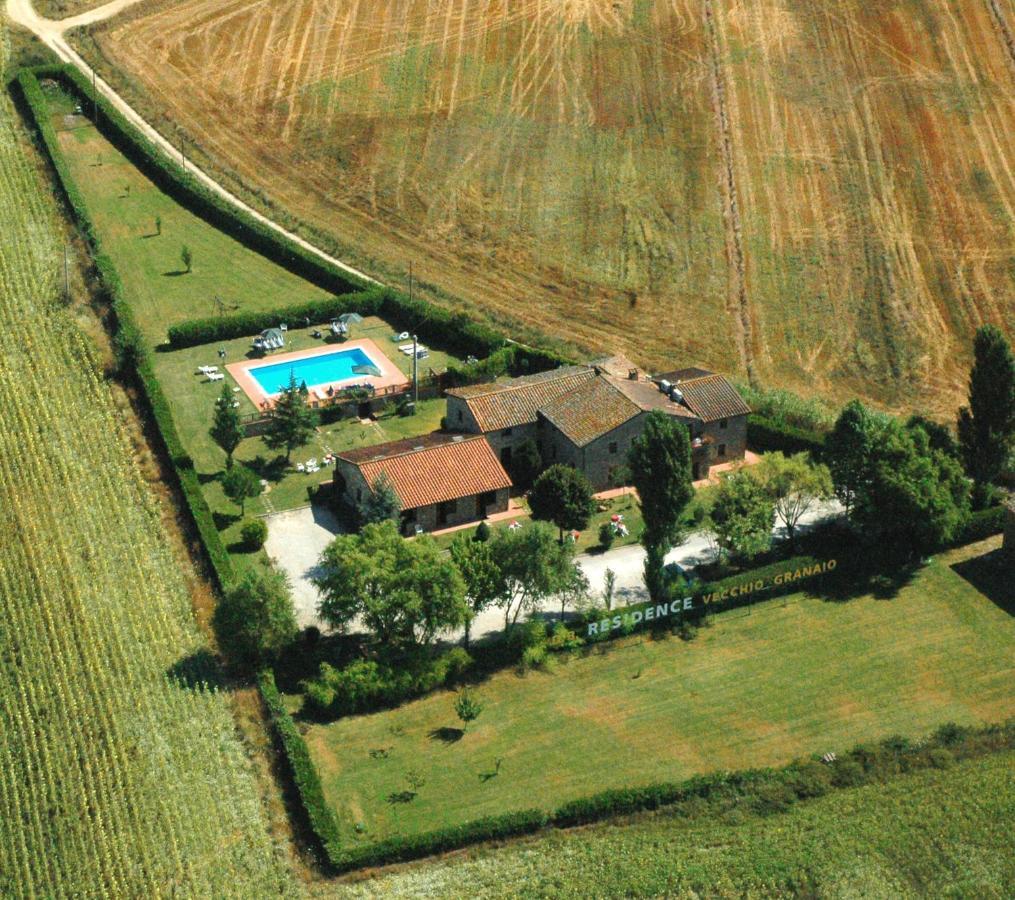Casa Vacanze Vecchio Granaio Magione Buitenkant foto